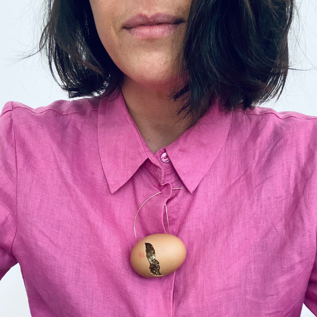 THE EGG BROOCH