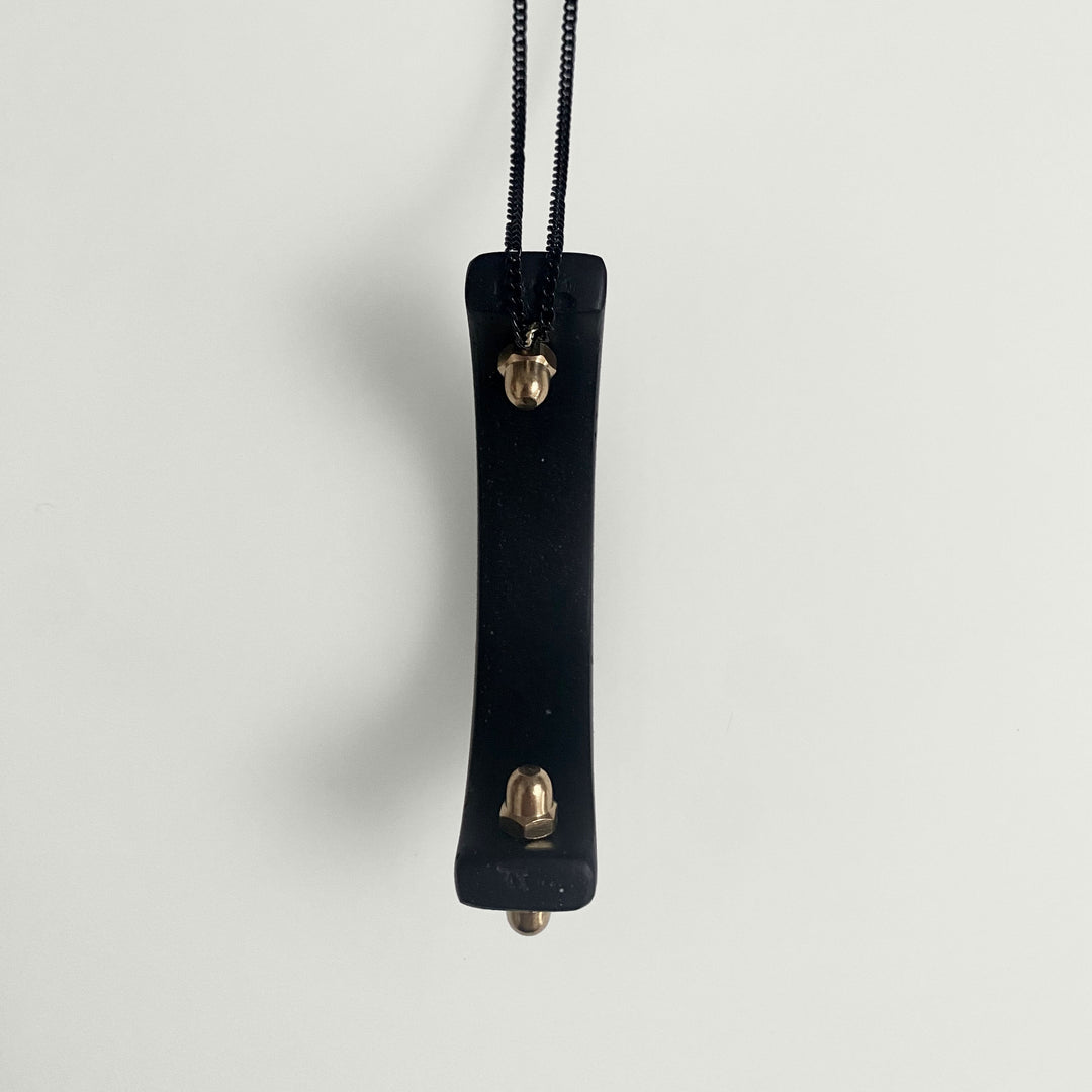 Aro Necklace Black